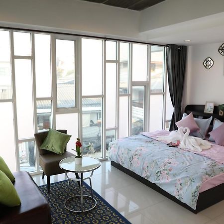 Close Maya Nimman 5Bedroom Villa Чиангмай Экстерьер фото